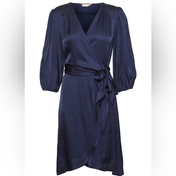 Soaked in Luxury SLEline Wrap Dress in Night Sky Navy Size Small - Picture 5 of 9